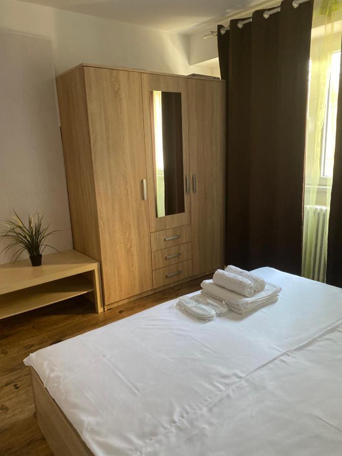Ultracentral - Apartament Pe Calea Victoriei Bukarest Kültér fotó